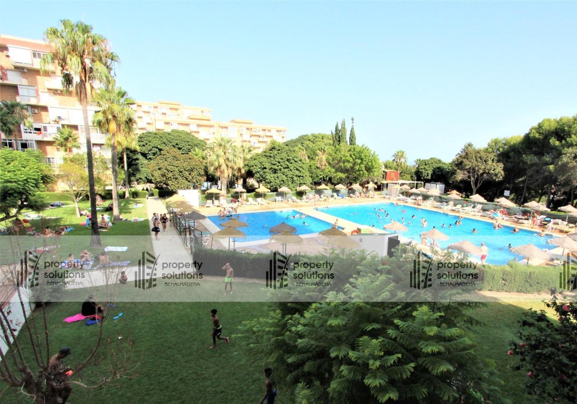 714 Iris Apartamento - Vista Al Mar - Cerca De Tren, Restaurantes, Tiendas - Playa A 10 Min Caminando Benalmádena Exterior foto